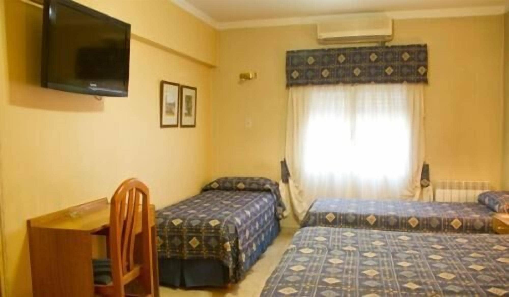 Hotel Provincial Mendoza Bagian luar foto